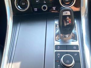 Land Rover Range Rover Sport HSE TDV6 - Image 23