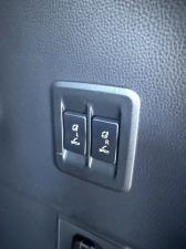 Toyota Land Cruiser Prado 2.8GD VX-R - Image 25