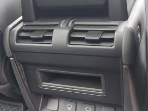 Land Rover Defender 110 D250 X-Dynamic SE - Image 18