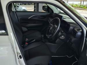 Suzuki Swift 1.2 GL+ manual - Image 15