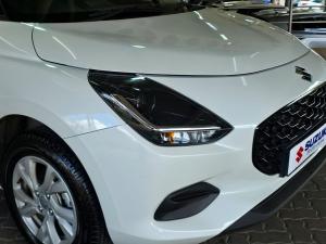 Suzuki Swift 1.2 GL+ manual - Image 2