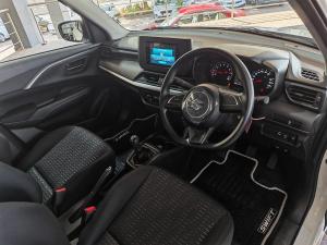 Suzuki Swift 1.2 GL+ manual - Image 2