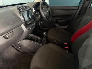 Renault Kwid 1.0 Techno manual - Image 13