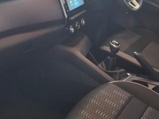 Nissan Magnite 1.0 Visia manual