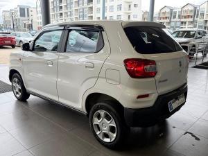 Suzuki S-Presso 1.0 GL auto - Image 5