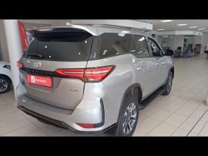 Toyota Fortuner 2.4GD-6 4x4 - Image 2