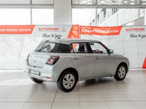 Suzuki Swift 1.2 GL+ manual - Image 2