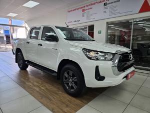 Toyota Hilux 2.4GD-6 double cab 4x4 Raider manual - Image 1