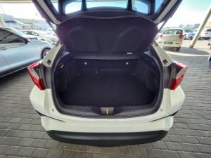 Toyota C-HR 1.2T Plus auto - Image 14