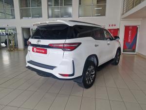 Toyota Fortuner 2.8GD-6 - Image 2