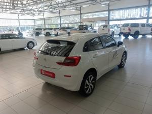 Toyota Starlet 1.5 XS auto - Image 2