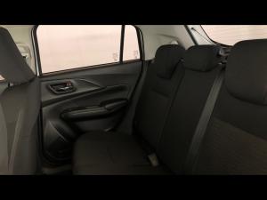 Suzuki Swift 1.2 GL - Image 11