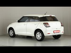 Suzuki Swift 1.2 GL - Image 21