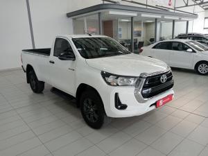 Toyota Hilux 2.4GD-6 single cab 4x4 Raider manual - Image 1
