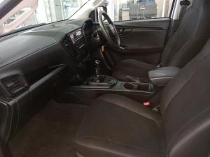Isuzu D-Max 1.9TD double cab L 4x4 manual - Image 7