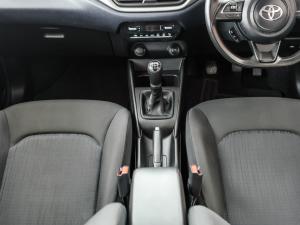 Toyota Starlet 1.5 Xi - Image 9