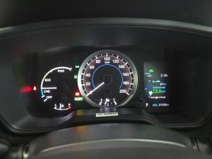 Toyota Corolla Cross 1.8 Hybrid XS - Image 11