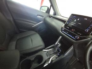 Toyota Corolla Cross 1.8 Hybrid XS - Image 12