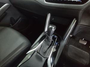 Toyota Corolla Cross 1.8 Hybrid XS - Image 13