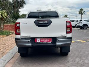 Toyota Hilux 2.8GD-6 double cab 4x4 Legend auto - Image 5