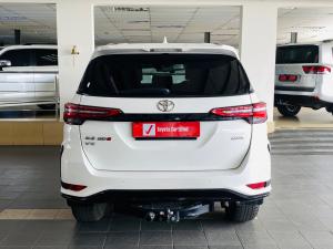 Toyota Fortuner 2.8GD-6 4x4 VX - Image 5