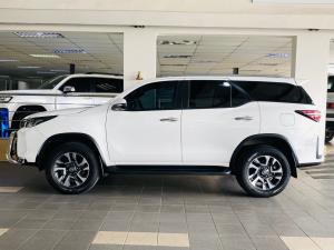 Toyota Fortuner 2.8GD-6 4x4 VX - Image 17