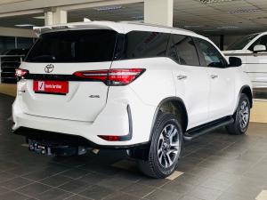 Toyota Fortuner 2.8GD-6 4x4 VX - Image 2