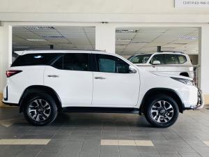Toyota Fortuner 2.8GD-6 4x4 VX - Image 3