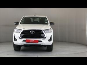 Toyota Hilux 2.4GD-6 double cab 4x4 Raider auto - Image 4