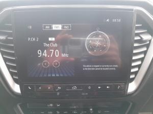 Isuzu D-Max 3.0TD double cab V-Cross - Image 13