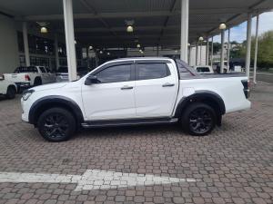Isuzu D-Max 3.0TD double cab V-Cross - Image 22