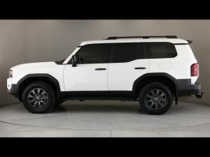 Toyota Land Cruiser Prado 2.8GD VX-R - Image 22