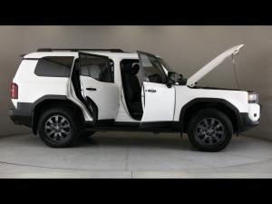 Toyota Land Cruiser Prado 2.8GD VX-R - Image 30