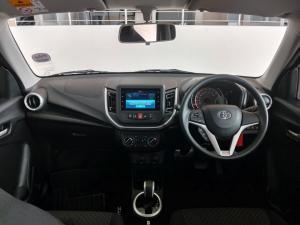 Toyota Vitz 1.0 XR auto - Image 6