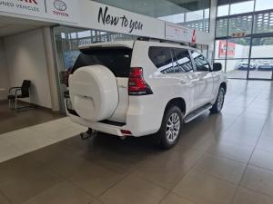 Toyota Prado VX-L 2.8GD automatic - Image 2