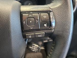 Toyota Hilux 2.8 GD-6 RB Legend 4X4 automaticE/CAB - Image 10