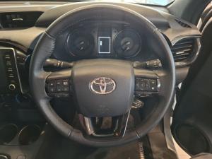 Toyota Hilux 2.8 GD-6 RB Legend 4X4 automaticE/CAB - Image 8