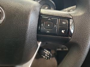 Toyota Hilux 2.4 GD-6 RB Raider automaticS/C - Image 10