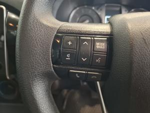 Toyota Hilux 2.4 GD-6 RB Raider automaticS/C - Image 9