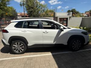 Toyota Corolla Cross 1.8 XR Hybrid - Image 3