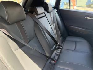 Toyota Corolla Cross 1.8 XR Hybrid - Image 9