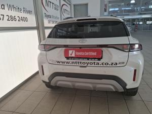 Toyota Starlet Cross 1.5Xs automatic - Image 5