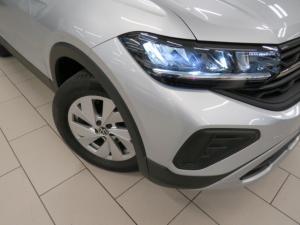 Volkswagen T-CROSS 1.0 TSI - Image 23