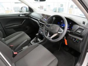 Volkswagen T-CROSS 1.0 TSI - Image 9