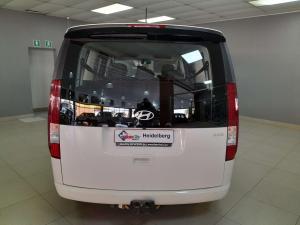 Hyundai Staria 2.2D Executive automatic - Image 4