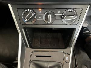 Volkswagen Polo hatch 1.0TSI Life manual - Image 17