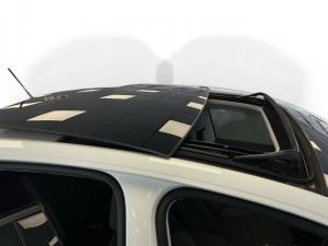 Volkswagen Polo hatch 1.0TSI Life manual - Image 22