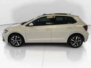 Volkswagen Polo hatch 1.0TSI Life manual - Image 4