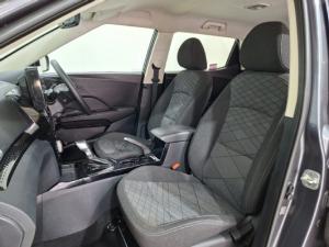 Mahindra XUV300 1.2T W4 - Image 10