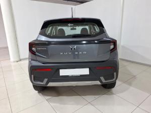 Mahindra XUV300 1.2T W4 - Image 11